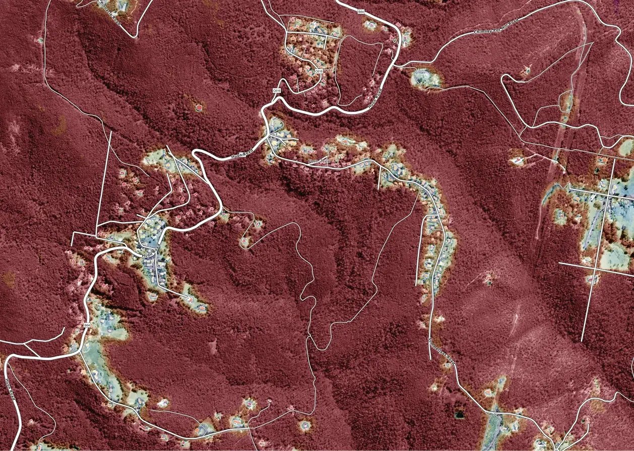 Bushfire exposure mapping around homes and roads in Greater Hobart.